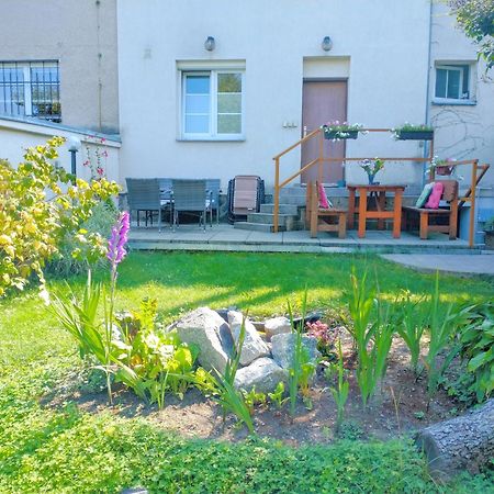 Appartement Duplex With Garden à Prague Extérieur photo