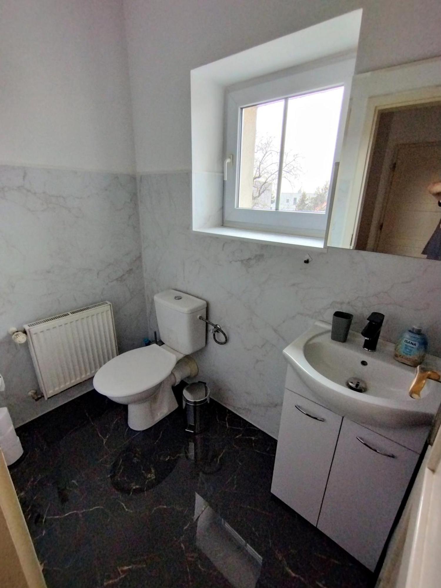 Appartement Duplex With Garden à Prague Extérieur photo